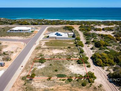 18 Forecastle Street, Sunset Beach WA 6530