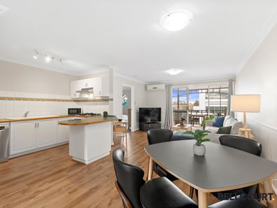 32/2 Preston Street, Como WA 6152