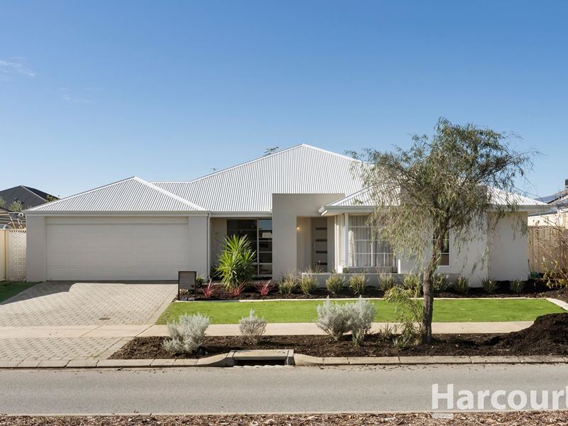 6 Badgerup Avenue, Lakelands