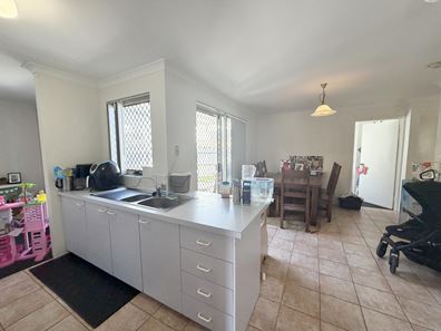 12/180 Fulham Street, Kewdale WA 6105
