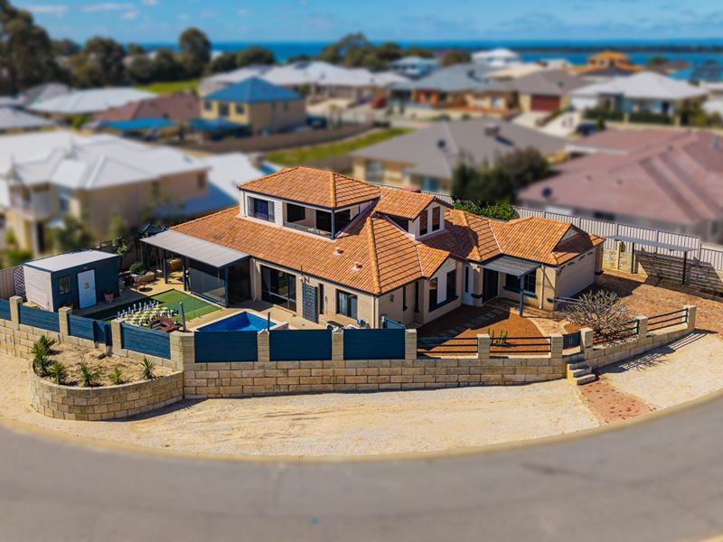 4 Mingenew Court, Dawesville WA 6211