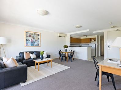 19/122 Mounts Bay Road, Perth WA 6000