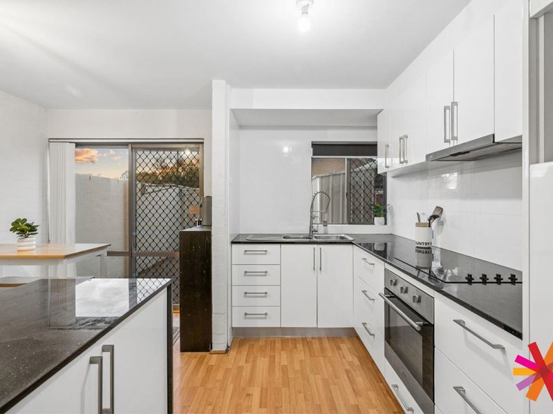 18/373 Canning Highway, Como WA 6152