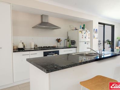 26 Beachcomber Hill, Glenfield WA 6532