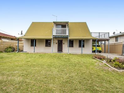 6 Crystaluna Drive, Golden Bay WA 6174