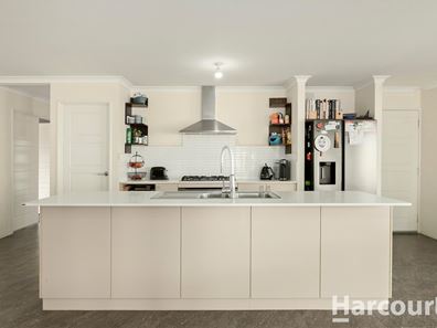 7 Magog Court, Greenfields WA 6210