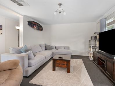 57 Gnarlbine Road, Coolgardie WA 6429