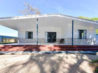 18 Memorial Drive, Cowaramup WA 6284