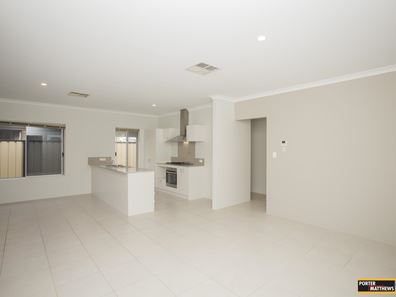 371 Wright Street, Cloverdale WA 6105