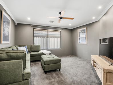 17 Molonglo Crescent, Baldivis WA 6171
