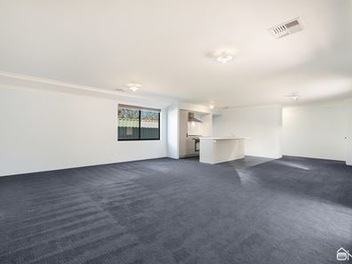 2 Paramor Road, Camillo WA 6111