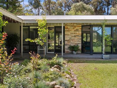 301 Amarillo Drive, Karnup WA 6176