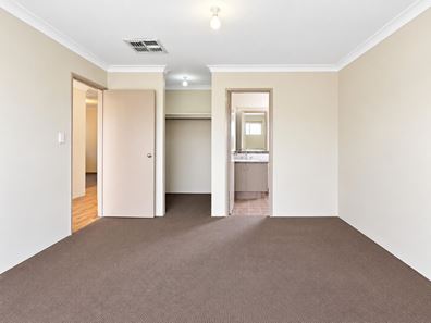 16 Camborne App, Bertram WA 6167