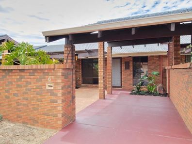 6/22 Bell Street, Rockingham WA 6168