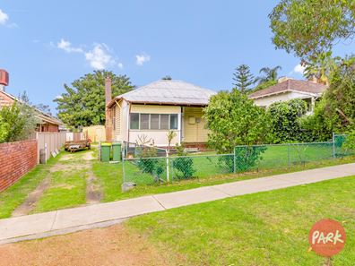 18 Fitzroy Road, Rivervale WA 6103