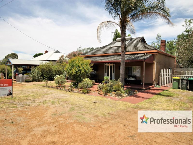 59 Coombes Street, Collie