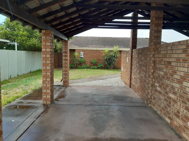 12a Ellison Drive, Langford