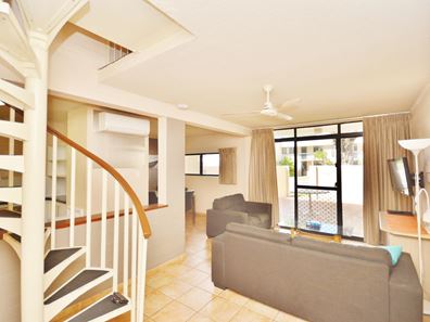 18/156 Grey Street - Riverview Holiday Apartments, Kalbarri WA 6536