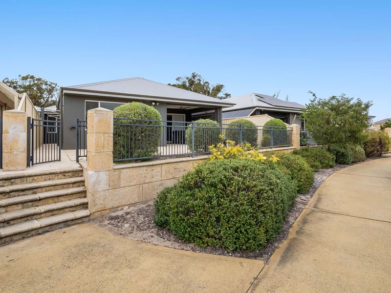 7 Merrin Court, Falcon WA 6210