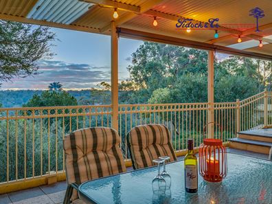 3 Orchid Drive, Roleystone WA 6111