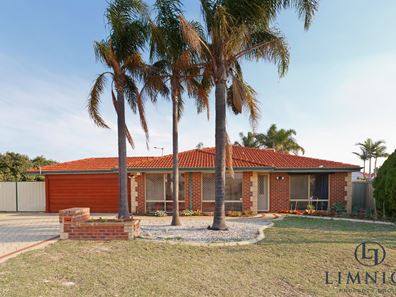 125 Reynolds  Road, Forrestfield WA 6058