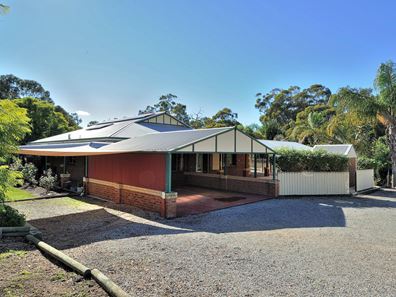 22 Accedens Rise, Bakers Hill WA 6562