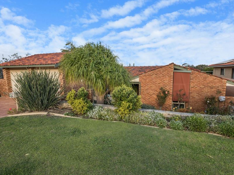 12 Sheahan Way, Marmion