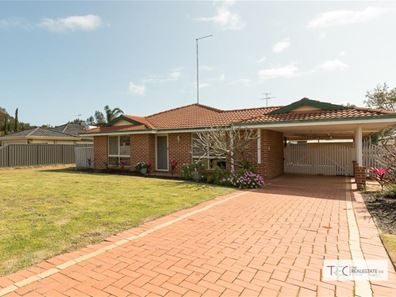 1/15 Tamarisk Drive, Halls Head WA 6210