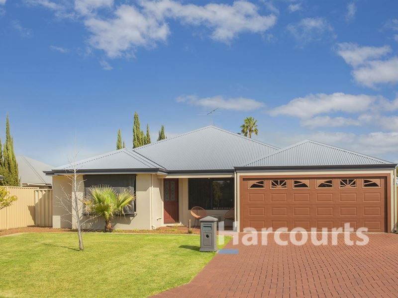 57 Currawong Drive, Broadwater