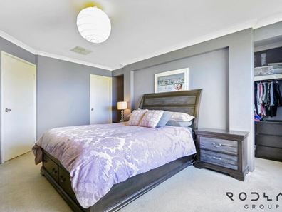 8 Vlasich Rd, Byford WA 6122