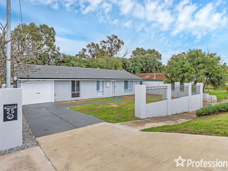 25 Hercules Street, Rockingham WA 6168