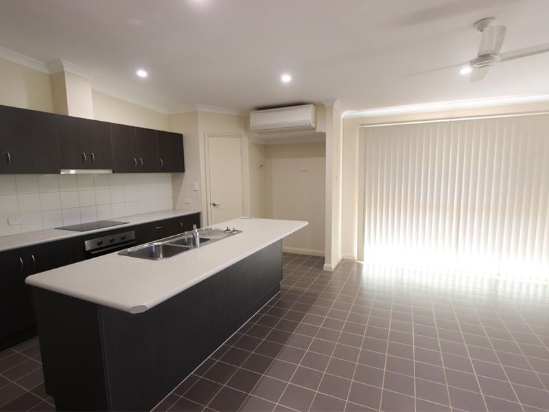 9 Heron Loop, Nickol