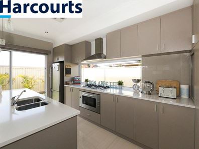 20 Mattingleys Approach, Burns Beach WA 6028