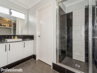 52 Gallon Way, Byford WA 6122