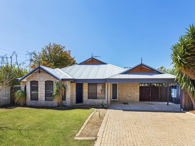 4 Birchwood Court, South Lake