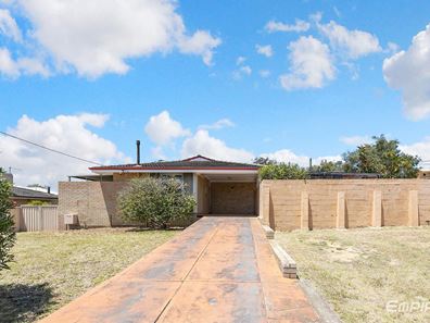 2 Pass Crescent, Beaconsfield WA 6162