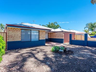 11 Ralphs Street, Seville Grove WA 6112