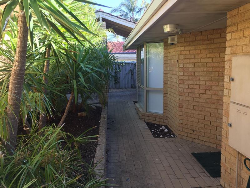 3/47 Calais Road, Scarborough