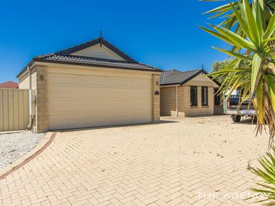 35 Antonio Circuit, Port Kennedy WA 6172