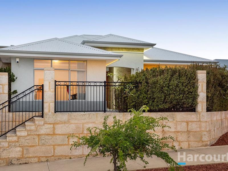 62 O'Mara Boulevard, Iluka WA 6028