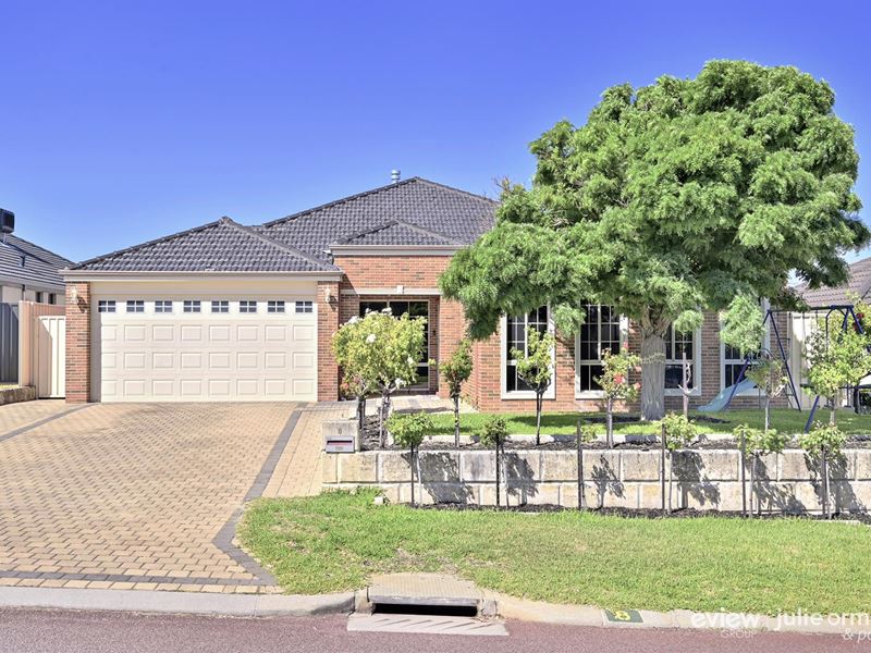 8 Penrose Vista, Tapping