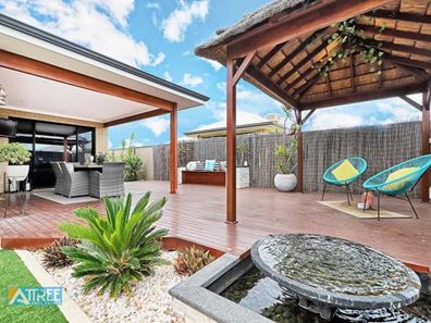 2 Mannhein Crescent, Piara Waters WA 6112