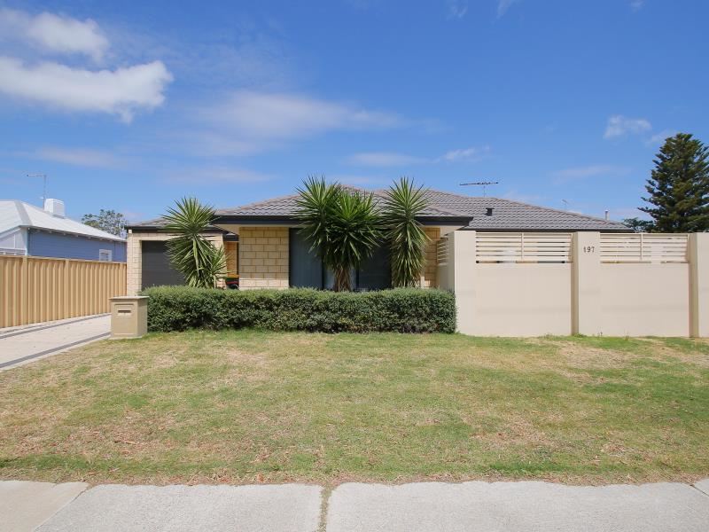 1/197 Kent Street, Rockingham WA 6168