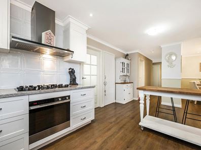 25A Havenvale Crescent, Dianella WA 6059