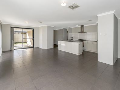 14 Whipbird St, Baldivis WA 6171