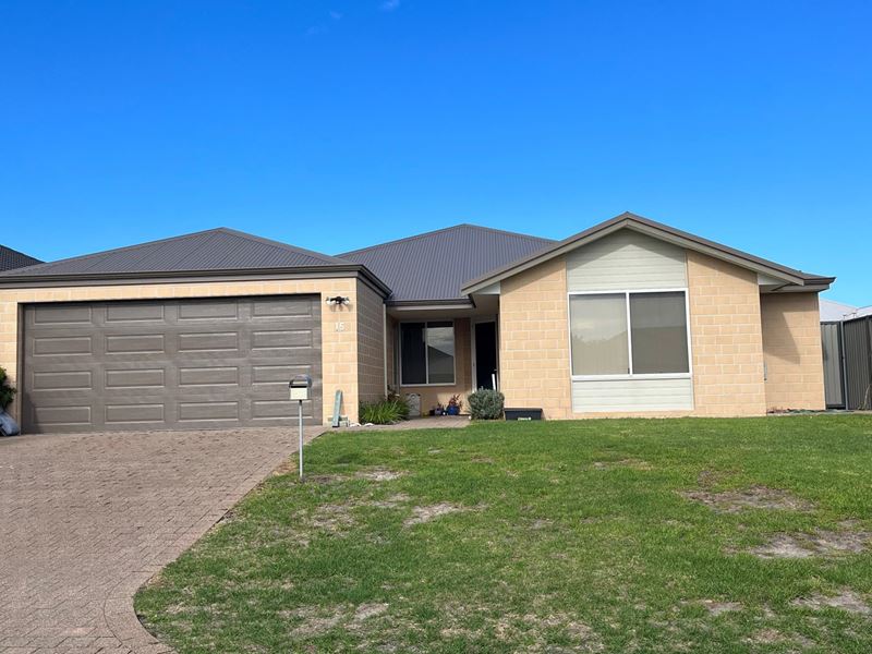 15 Lamont Grange, Bayonet Head