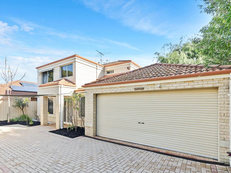 2/203 Coode Street, Como