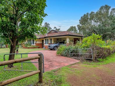 177 Salmon Bark Road, Serpentine WA 6125