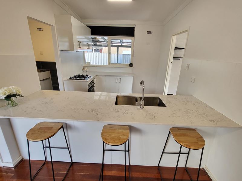 525 Metcalfe Road, Lynwood