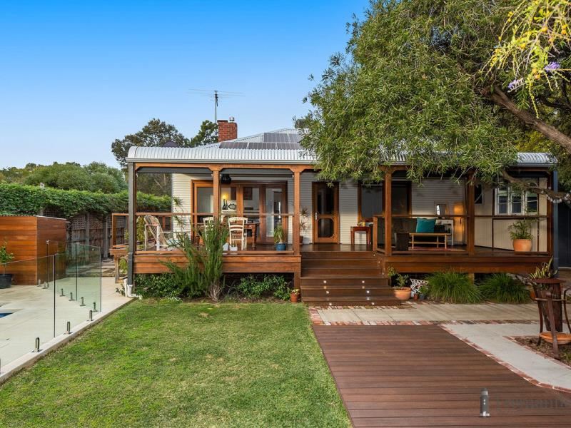 12 Nannine Avenue, White Gum Valley